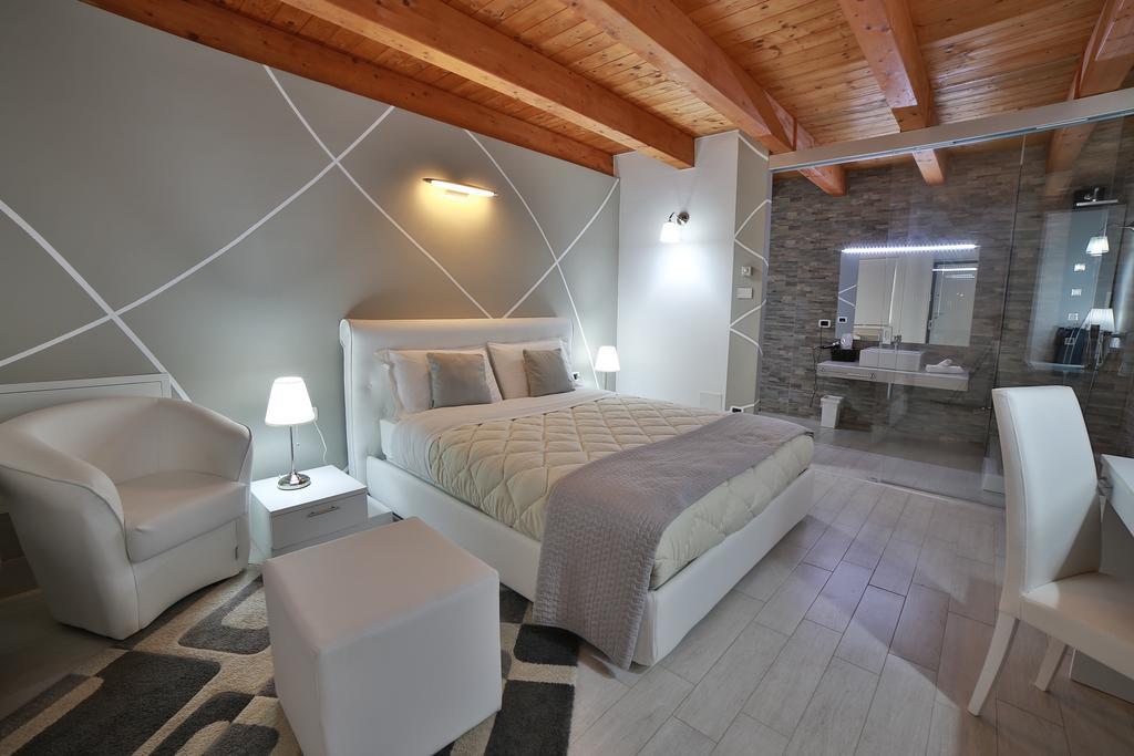 Villa Giulia Del Cavaliere Castrovillari Zewnętrze zdjęcie